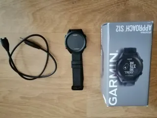Garmin Approach S12 GPS Golf Watch