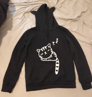 Sudadera con capucha y orejas de gato