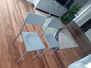 2 Sillas de Cocina Metálicas Grises