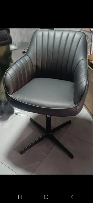 Silla de Oficina Negra