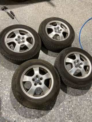 Llantas y neumáticos Volkswagen