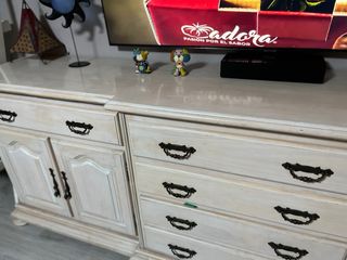Mueble aparador madera antiguo