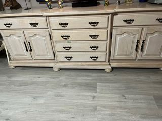 Mueble aparador madera antiguo