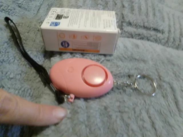 Nueva Alarma personal con linterna