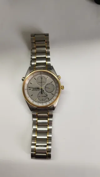 Reloj de cuarzo Seiko modelo 7T24-7A00, reparar