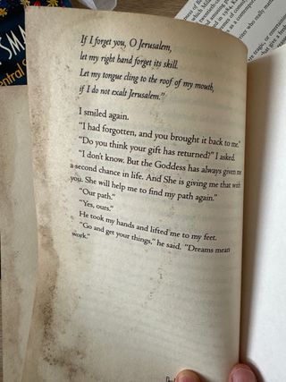 Paulo Coelho Sobre el río piedra me senté (inglés)