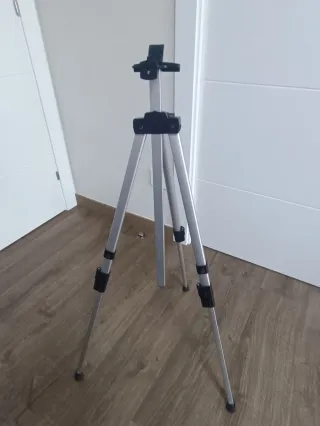 Trípode para cámaras nuevo