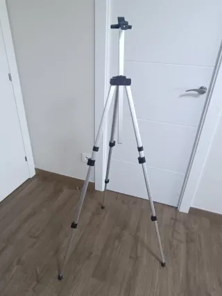 Trípode para cámaras nuevo
