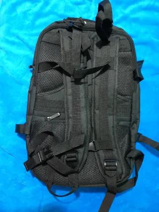 A ESTRENAR Mochila CORPORATIVA negra USB