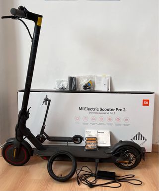 Patinete Eléctrico Xiaomi Pro 2 con Accesorios