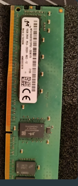 Módulos RAM 16GB DDR4 + 32GB DDR4