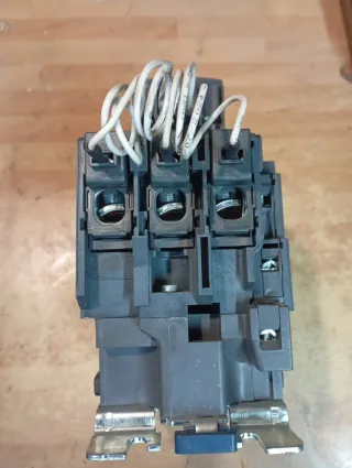 Contactor Schneider LC1DWK12
