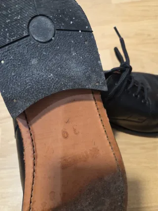 Zapatos negros de cordones