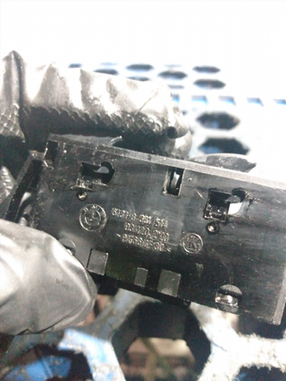 MANDO ELEVALUNAS DELANTERO DERECHO BMW SERIE 3 BE