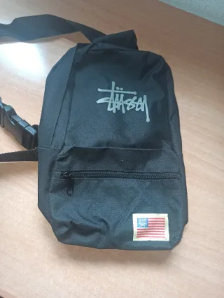 Riñonera Stussy Negra