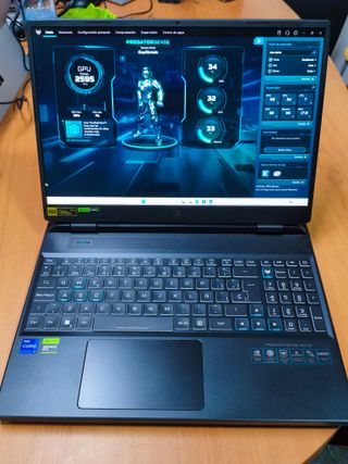 Acer Predator Helios Neo 16 PNH-16-71-76XV