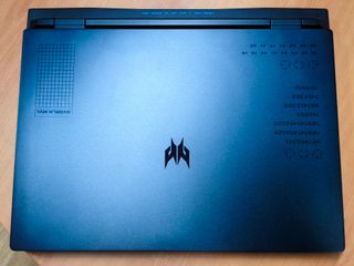 Acer Predator Helios Neo 16 PNH-16-71-76XV