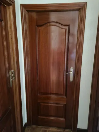 OFERTA. 2 Puertas Madera y Cristal TODO25€