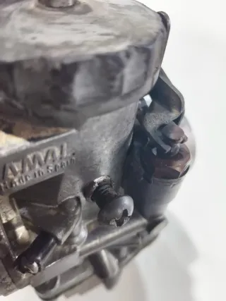 Carburador Amal usado