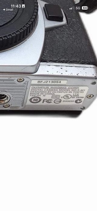 Olympus OM-D E-M1 Plata + Grip HLD-7