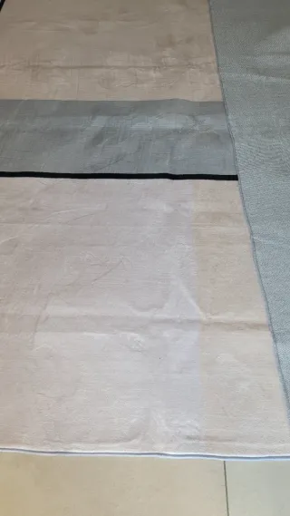 Tappeto soggiorno beige e grigio