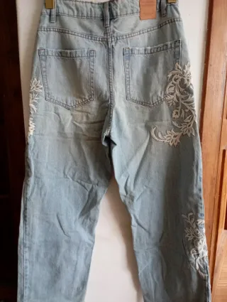 Pantalones Rectos Lefties Bordados Talla M