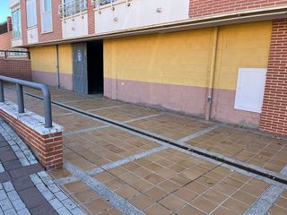 Local comercial en venta en Hervencias en Ávila