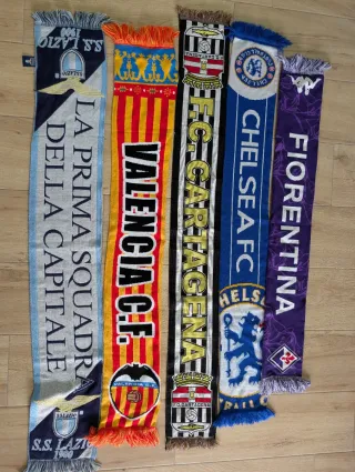 Lote 5 bufandas equipos fútbol oficiales