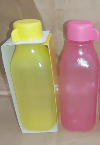 Botella Tupperware cuadrada 500ml