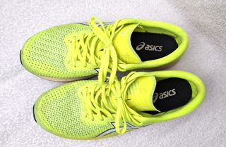 Zapatillas ASICS Lyte Classic Mujer Amarillo