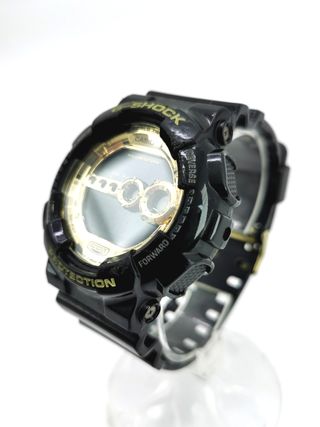 Reloj Casio G-SHOCK GD-100GB-1ER Negro/Dorado