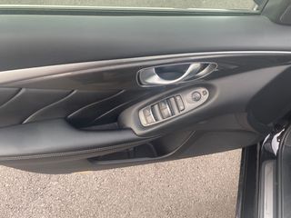 Infiniti Q50 2.2D AUTO