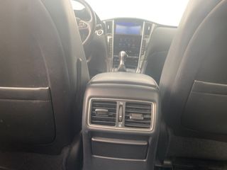 Infiniti Q50 2.2D AUTO