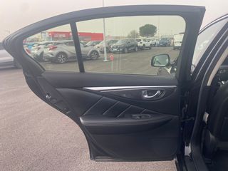 Infiniti Q50 2.2D AUTO