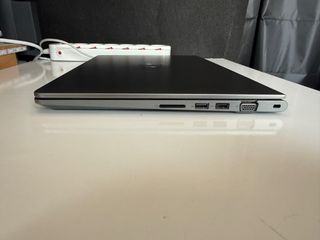 Dell Vostro 15 i5 8GB RAM 256GB M.2