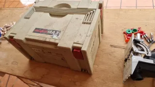 Ensambladora de agujeros Mafell