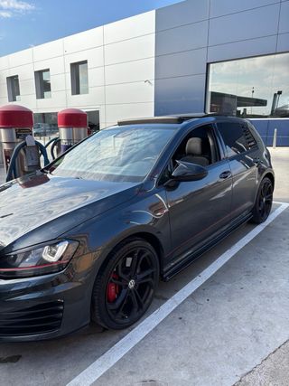 Volkswagen Golf 2014