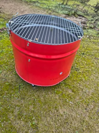 Barbacoa Roja Redonda