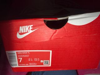 Nike Shox Zapatillas Moradas y Negras