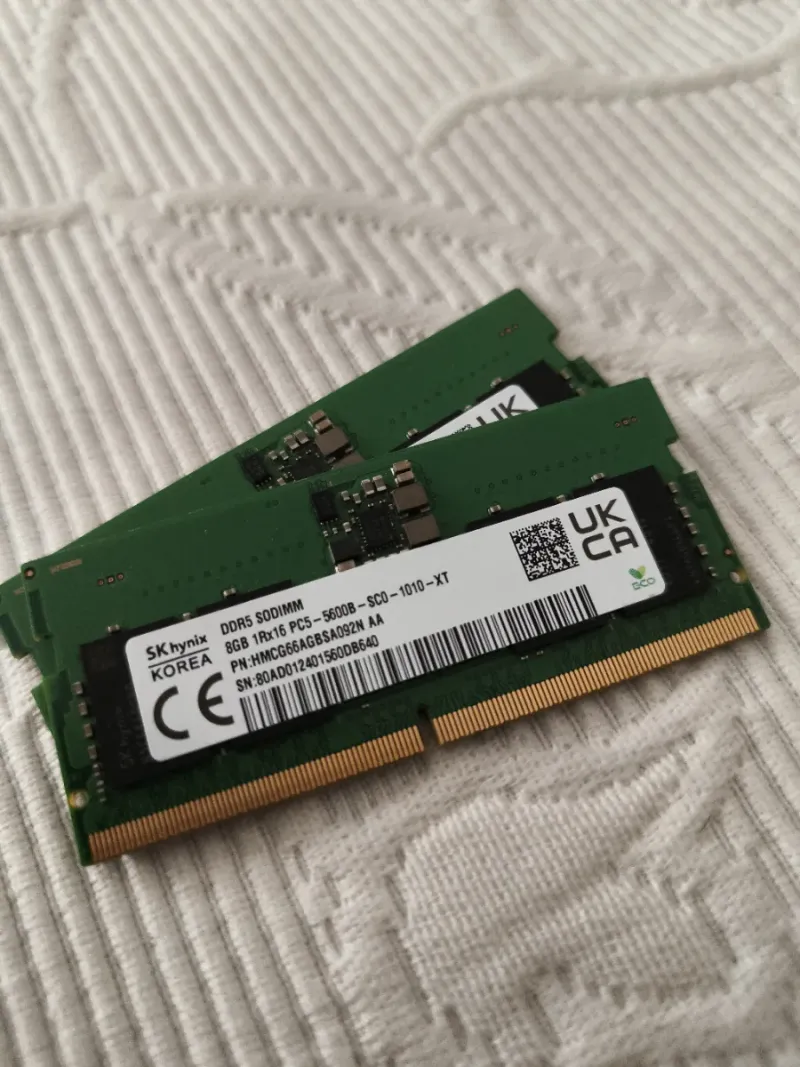 2x SK hynix DDR5 SODIMM 8GB PC5-5600 afbeelding 2