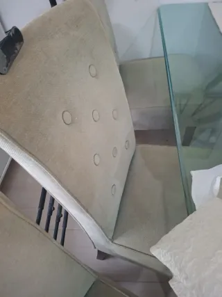 Sillas de Comedor Tapizadas se regalan las 6