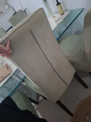 Sillas de Comedor Tapizadas se regalan las 6