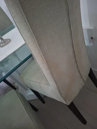 Sillas de Comedor Tapizadas se regalan las 6