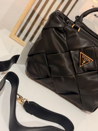 Bolso Guess Negro Tejido