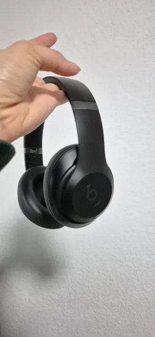 Beats Studio Pro Auriculares Inalámbricos Negros