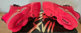 Nike LeBron 19 Low Talla 42