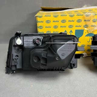 Faros Audi A6 C4 Hella