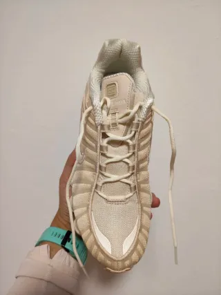 T44 Nike Shox TL Beige/blancas