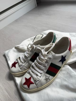 Zapatillas Gucci Blancas con Estrellas Multicolor