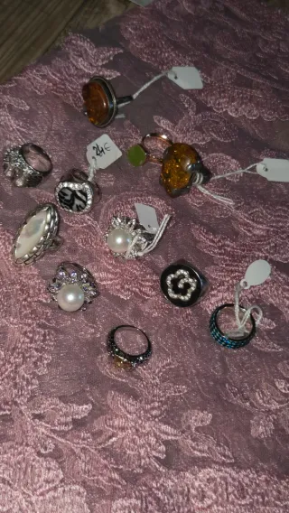 Restos de tienda de complementos para eventos